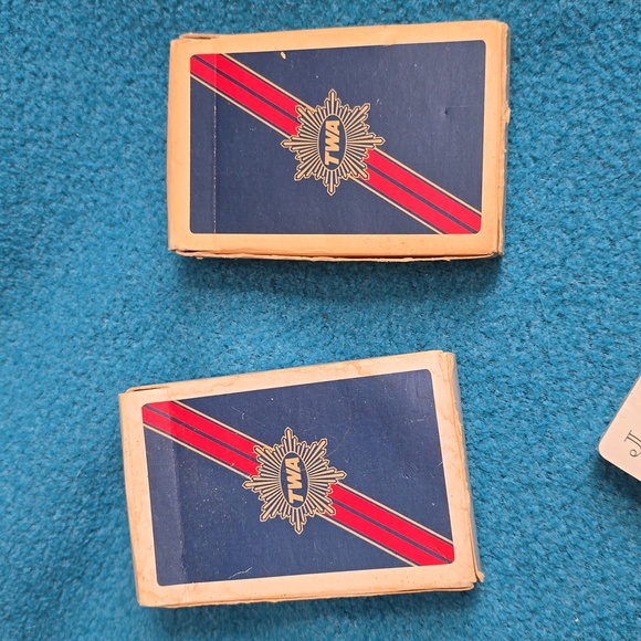Vintage TWA Airlines Playing Cards - Sealed Deck - Blue Red Gold Logo - Picture 7 of 9